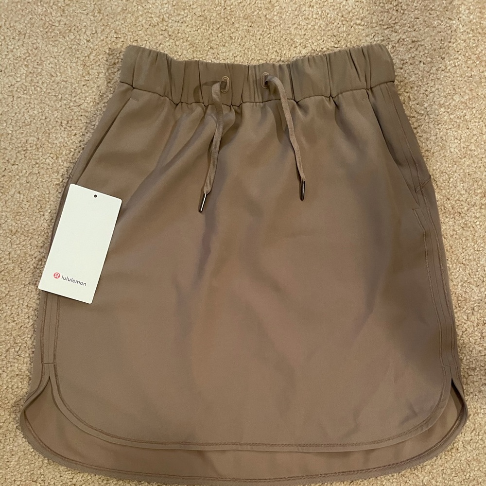 Lululemon On The Fly Skirt NWT